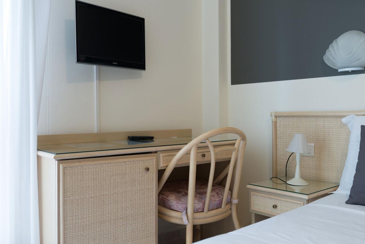Hotel Airone (Adults Only) 比比翁 外观 照片