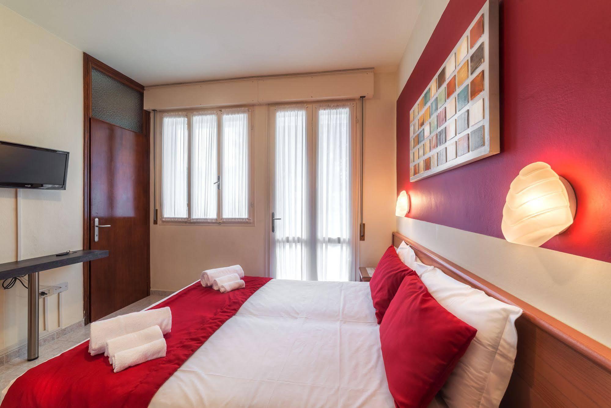 Hotel Airone (Adults Only) 比比翁 外观 照片