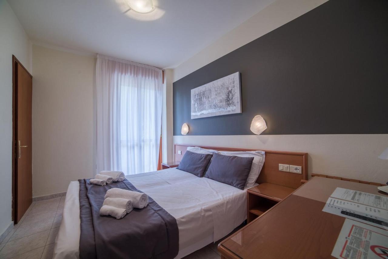 Hotel Airone (Adults Only) 比比翁 外观 照片