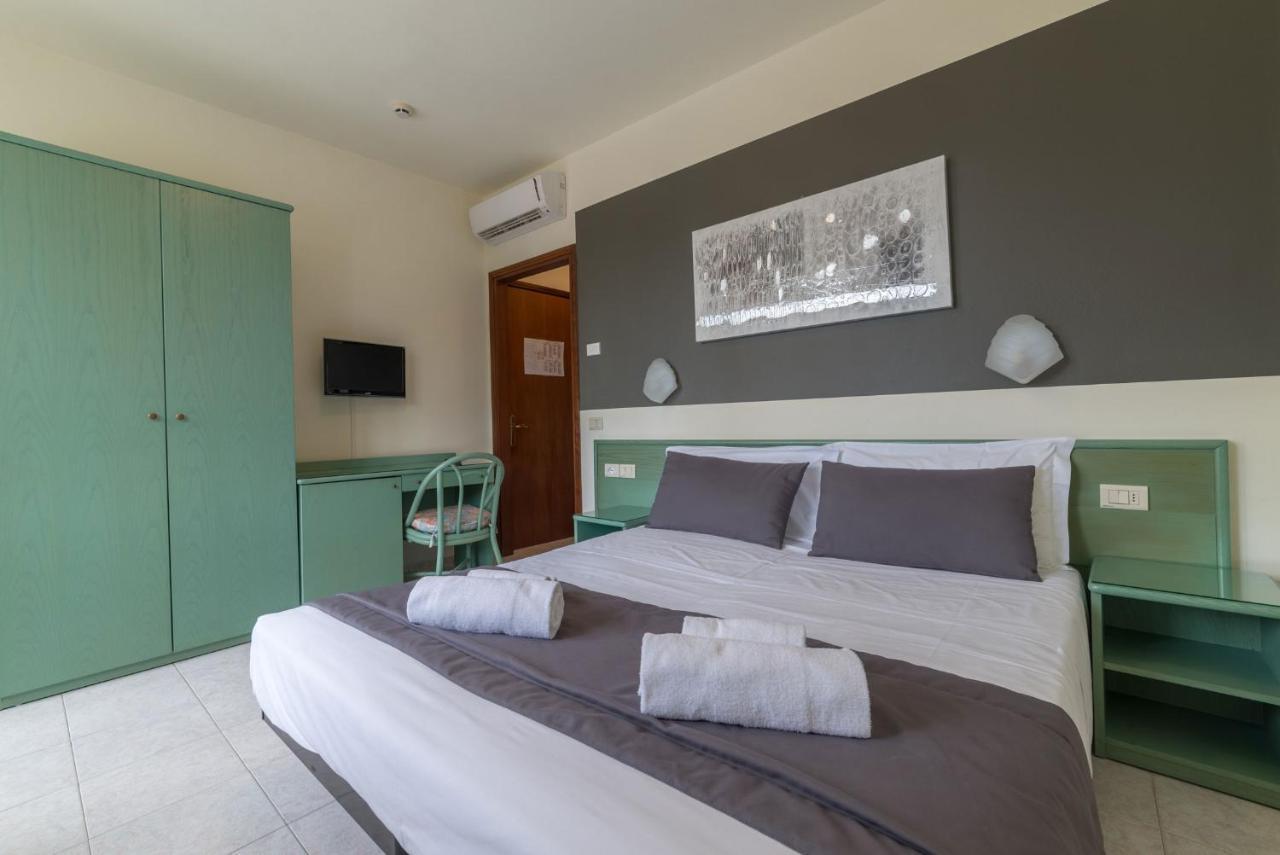 Hotel Airone (Adults Only) 比比翁 外观 照片